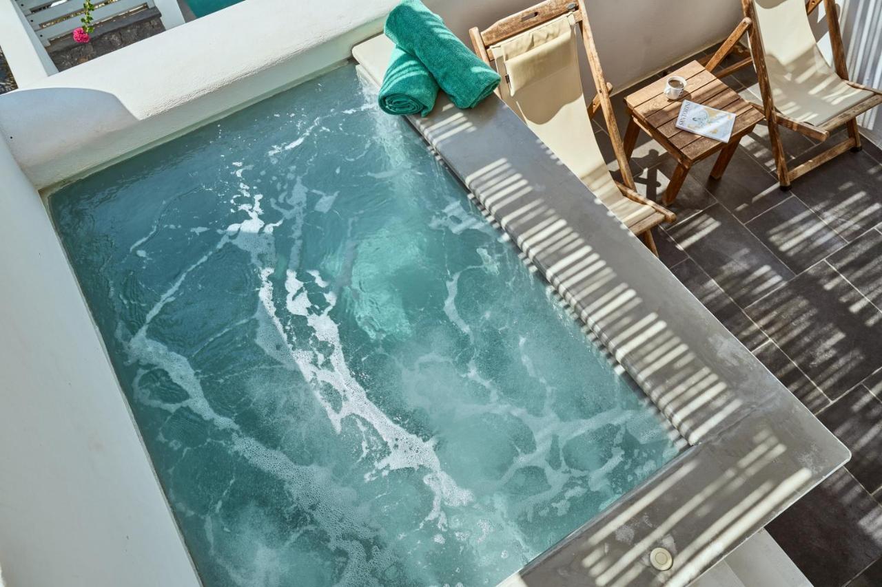 Meltemi Excelsior Suites Perissa  Bagian luar foto