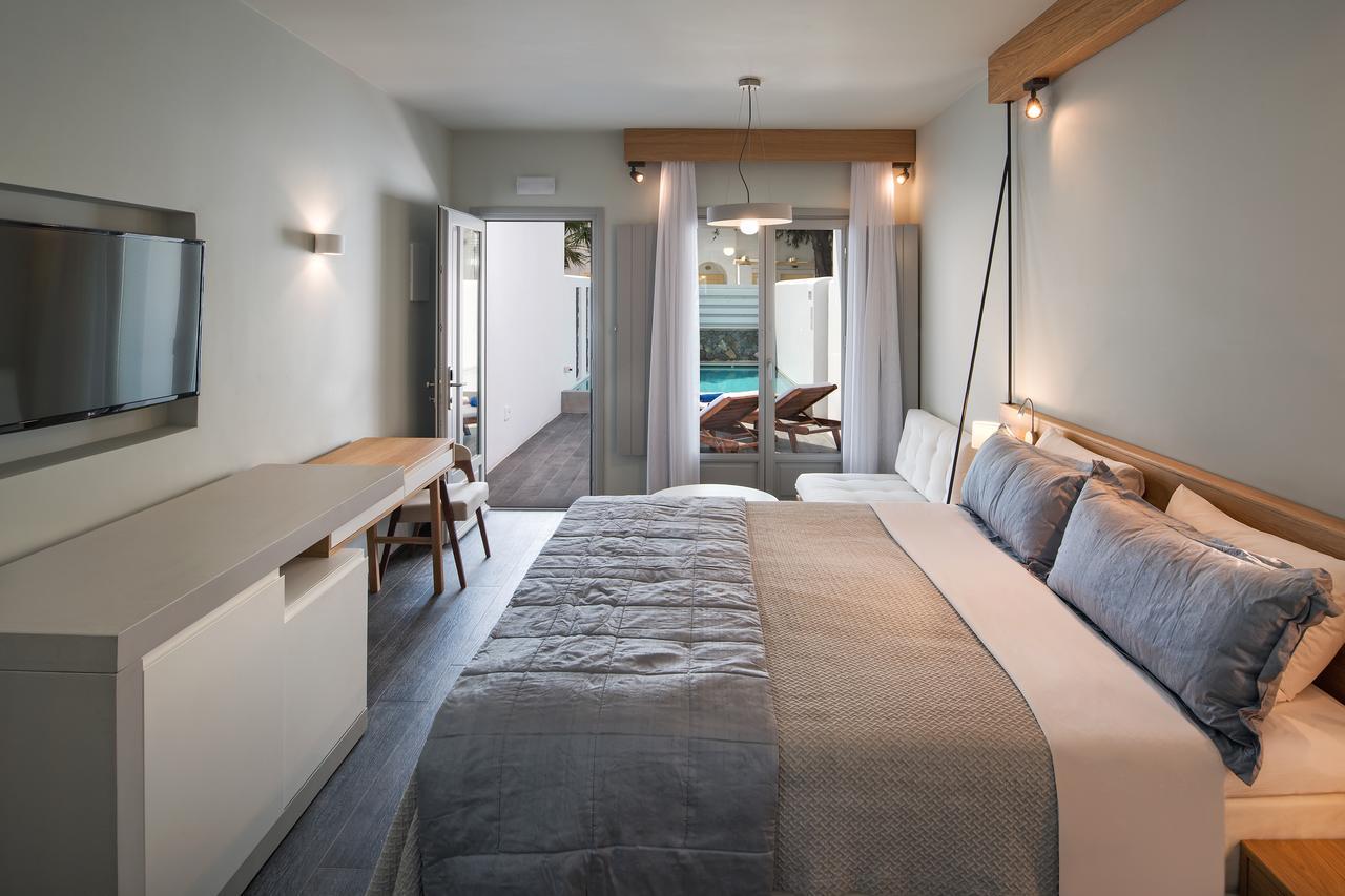 Meltemi Excelsior Suites Perissa  Bagian luar foto