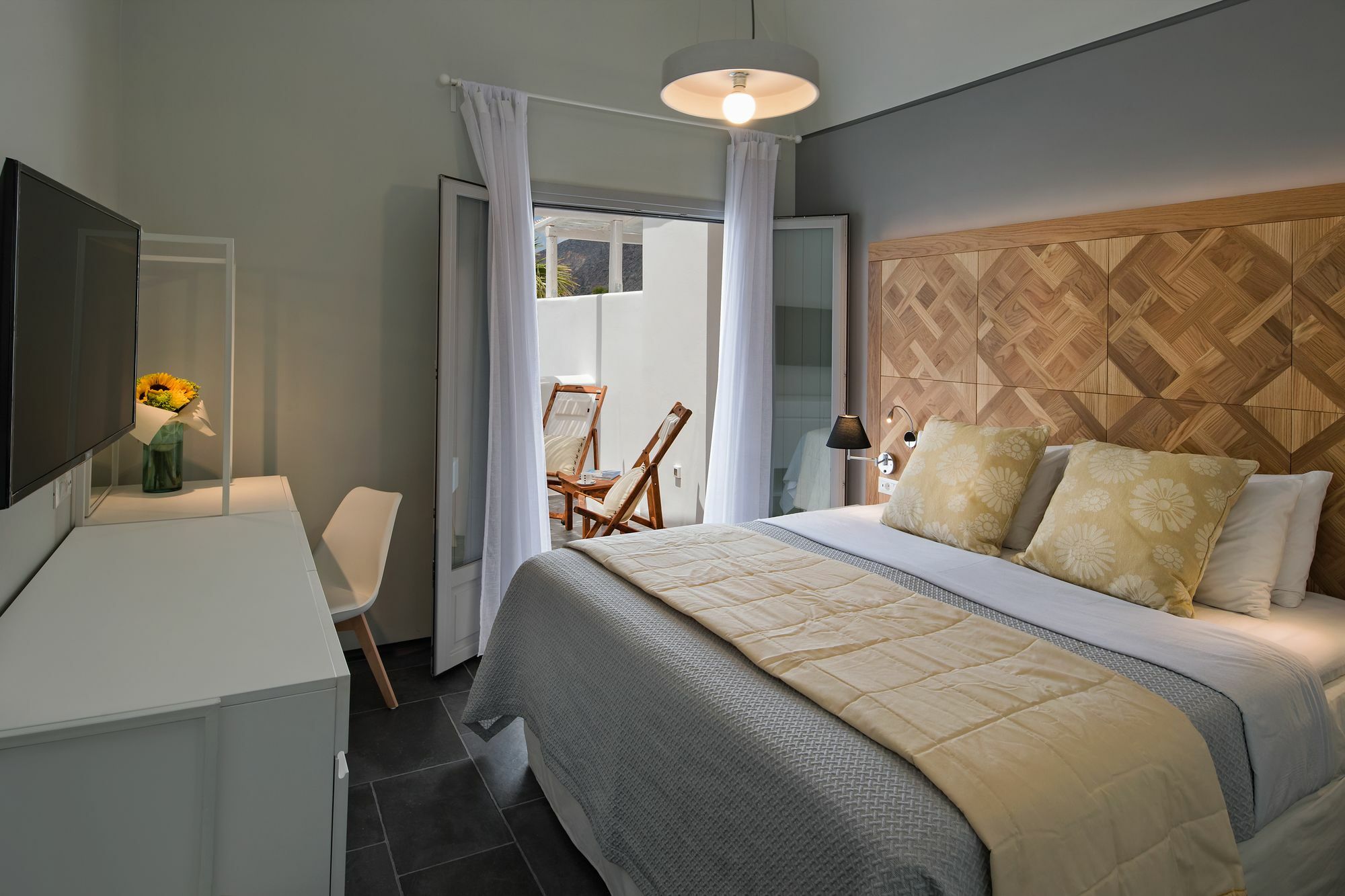Meltemi Excelsior Suites Perissa  Bagian luar foto